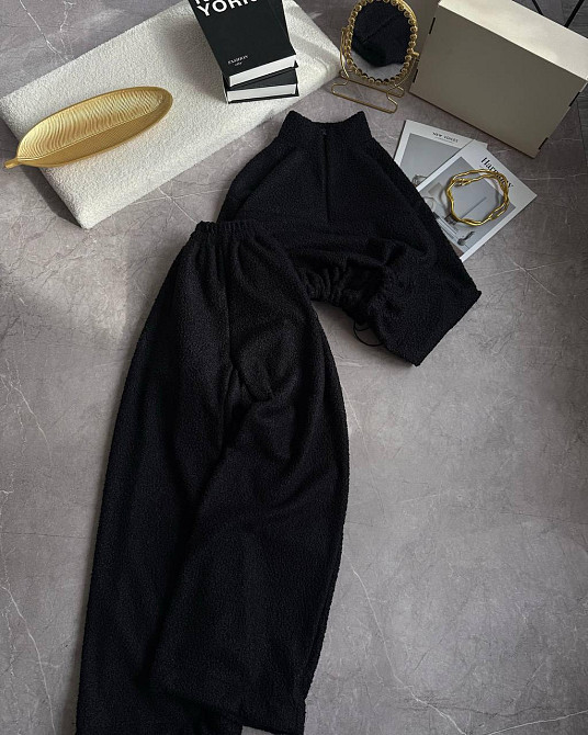 Жіночий теплий повсякденний костюм-двійка баранчик на велюрі Чорний Одеса - фото 1