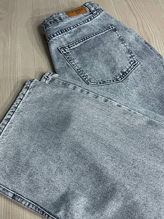 Джинсы женские Its Basic 2775 STRAIGHT FIT прямые свободные с разрезом и стразами серые, серый, 38,  Одесса - изображение 4