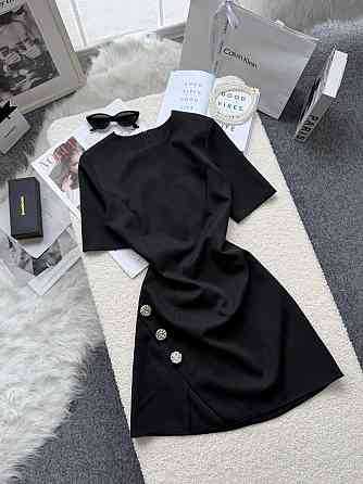Жіноче базове мініплаття з декоративними ґудзиками креп костюмка Чорний, 46/48 Одеса
