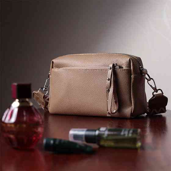 Сумка для жінок з акцентом на стильний бігунок з натуральної шкіри Vintage 22650 Бежева Київ