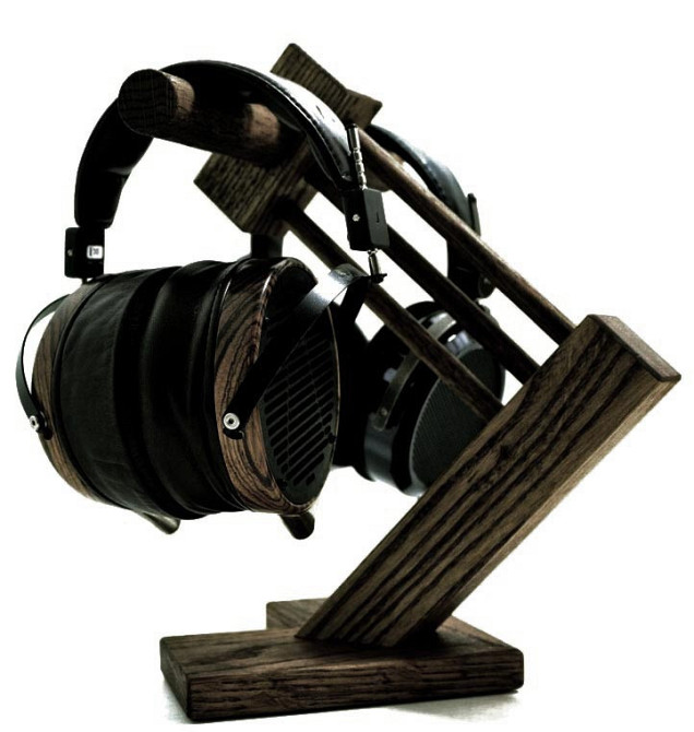 Стойка для наушников 