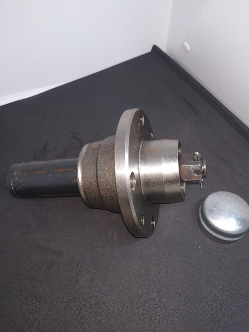 Ступица 2101 для прицепа под жигулевские колеса (шплинтованная) Винница - изображение 1