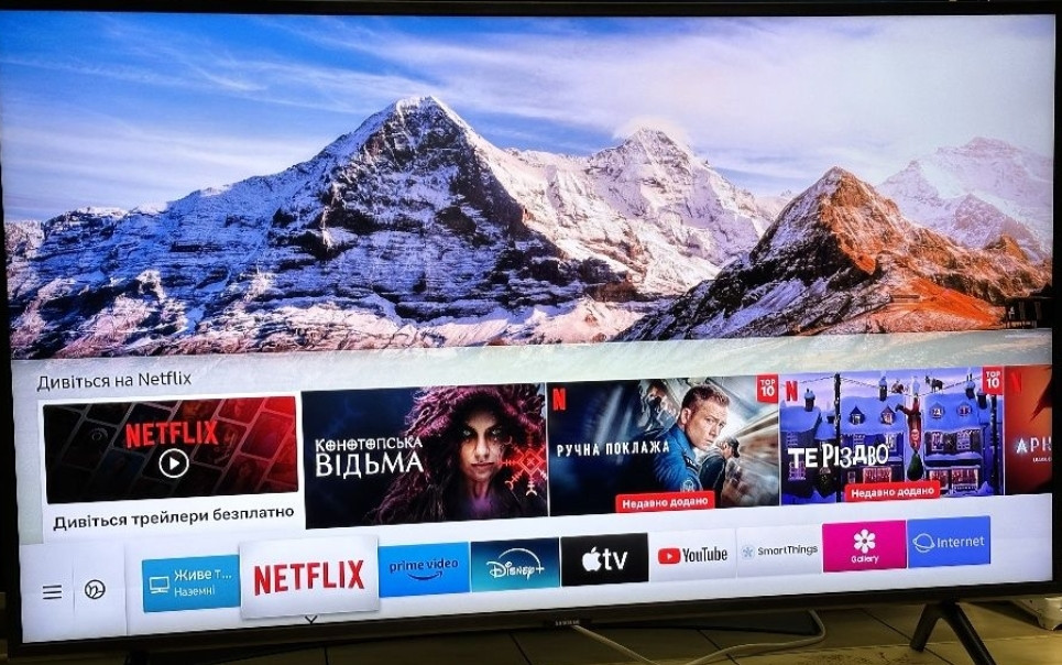 Телевизор Samsung 43