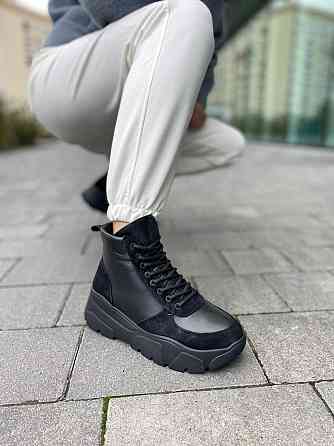 Dino Vittorio Черевики жіночі Dino Vittorio чорні шкіра+замша натуральна зимові размеры 36-39 ( Коломия