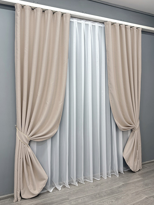 Комплект готовых штор VR-Textil Блэкаут двусторонний Eclipsе № 1794ш Кремовый 150х270 см 2 шт (33-0771) Киев - изображение 10