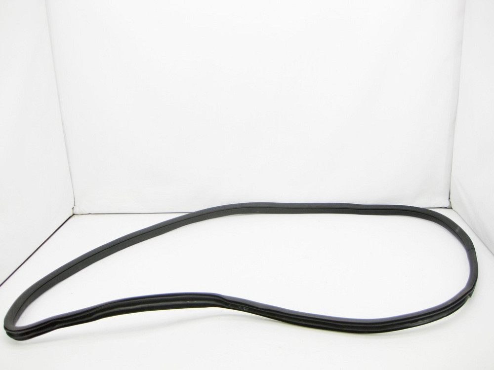 Mercedes-Benz  A2926970051 9G44 Ущільнювач передніх дверей чорний GLE Coupe C292 Одесса - изображение 5