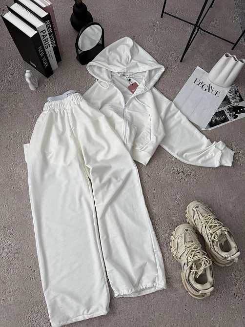 Женский прогулочный костюм двойка: кофта на молнии и брюки двунитка люкс + турецкая рибана Одесса - изображение 1