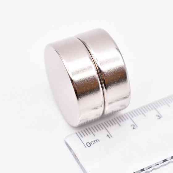 Сильный дисковый неодимовый магнит 30x10 мм Киев