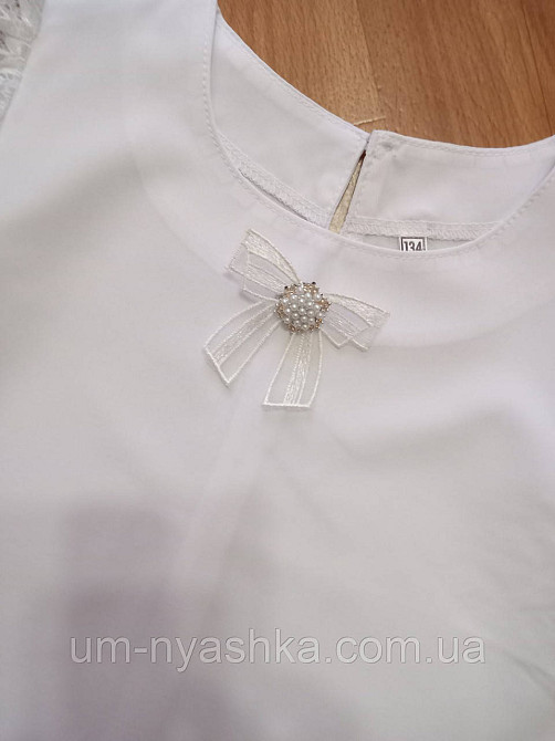 Гарна шкільна блузка з коротким рукавом 134-140 Кривий Ріг - фото 6