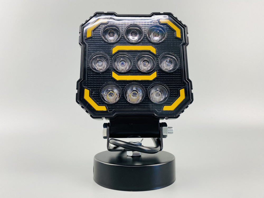 Фара LED квадратна, біле та жовте світло, 112 мм х 128 мм х 37 мм (ширина). 9-60V. Мукачево - фото 1