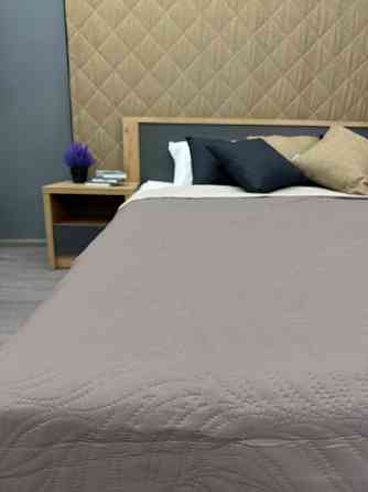 Покрывало двустороннее Decorator Microfiber листья 140х215 см серо-коричневый с бежевым (85-113) Киев