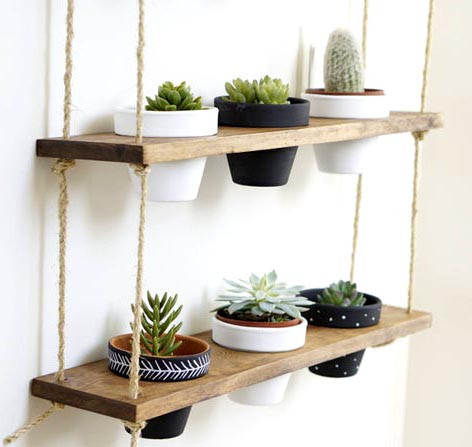 Полка настенная для цветов 