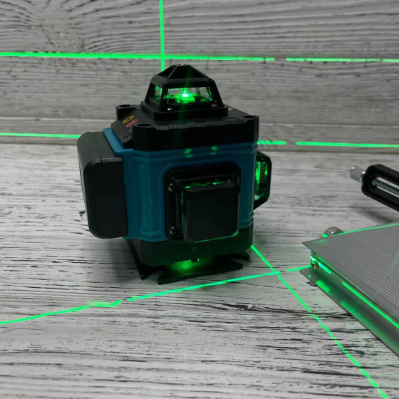 Лазерний рівень 16 ліній з акумулятором Одеса