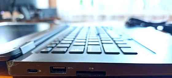 Ноутбук Ультрабук Dell Latitude 5490 у нормальному стані. 2019 г. Київ