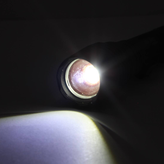 Аккумуляторный ручной фонарик T62 с 2 аккумуляторами 18650 SBR Киев