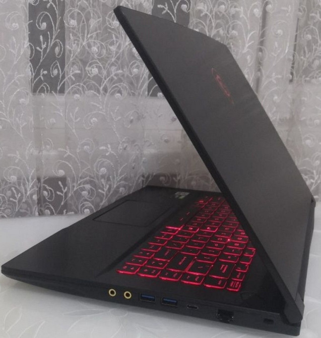 Ноутбук Ігровий: MSI 144Hz./ i5- 10500H x 12 CPU / GTX 1650 / RAM16GB/SSD512Gb. Ідеал! Київ - фото 5