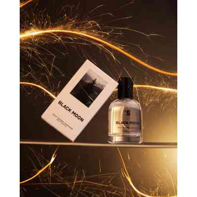 Парфюмированная вода Sister's Aroma Black Moon 50 мл (4820227782444) Винница