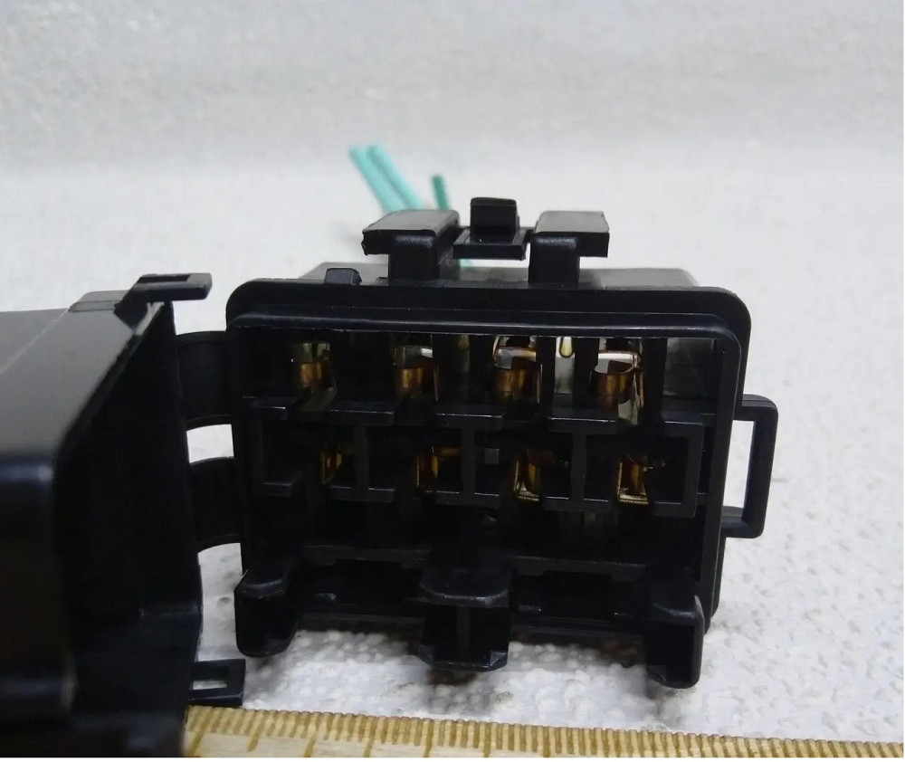 Блок автопредохранителей евро (на 4 предохранителя) SQ-719 Харьков - изображение 2