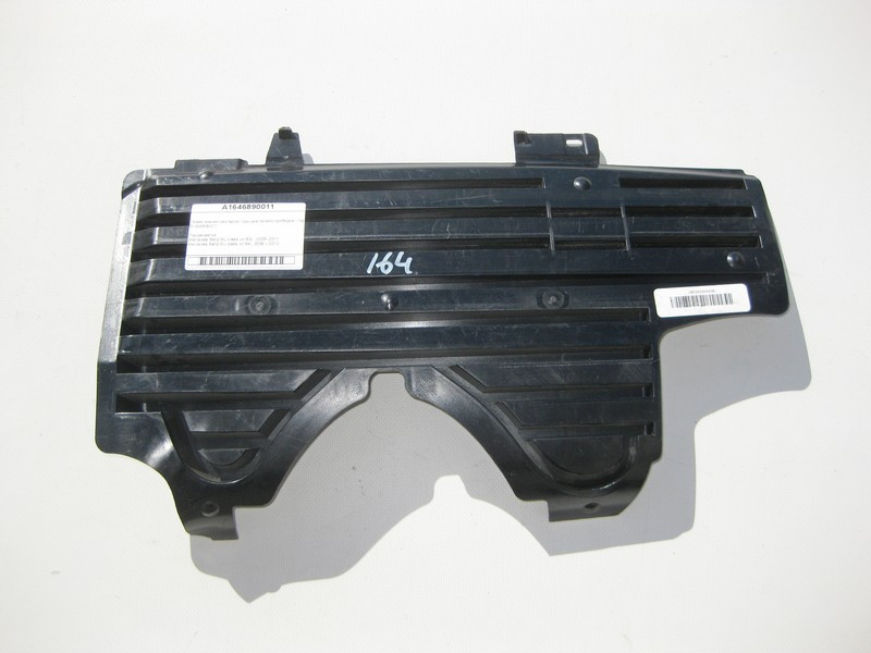 Mercedes-Benz  A1646890011 Ліва нижня накладка - кришка панелі приладів - торпеди USA ML W164 GL X164 Одесса - изображение 1