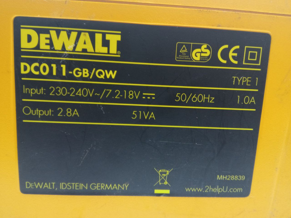 Зарядний пристрій + AM/FM радіо DeWalt DC011-GB/QW (Б клас) Луцк - изображение 7