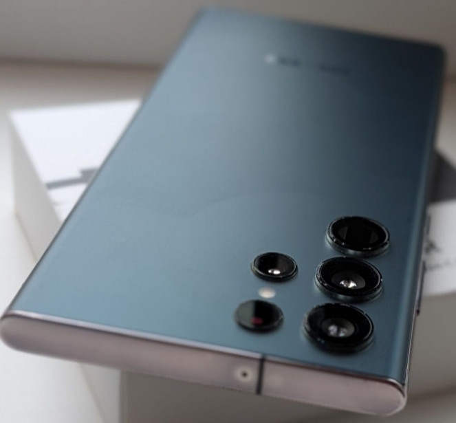 Смартфон Samsung S22 Ultra 512Gb. Green. Киев - изображение 3