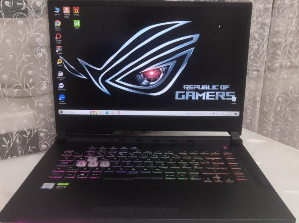 Ноутбук: ASUS ROG Strix 120Hz./ RTX 2070 8Gb/ i7-9750H / RAM16GB/ SSD512Gb. Киев - изображение 1