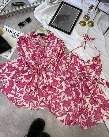 Жіночий легкий принтований костюм-трійка: сорочка топ і шорти із шовку Рожевий Одеса