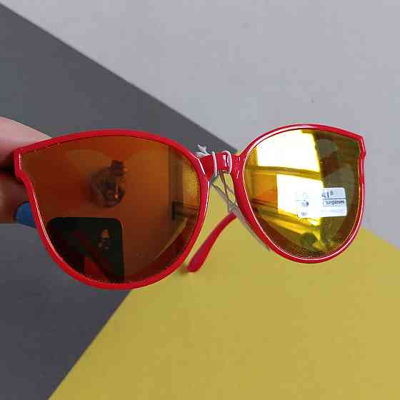 Детские солнцезащитные очки с сердцем красные | Стильные очки для девочки 1-7 лет червоний Киев