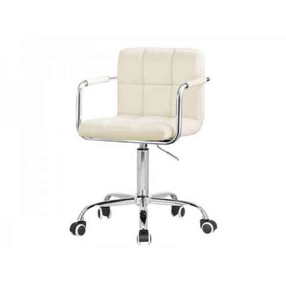 Стул мастера со спинкой на колесах Киев