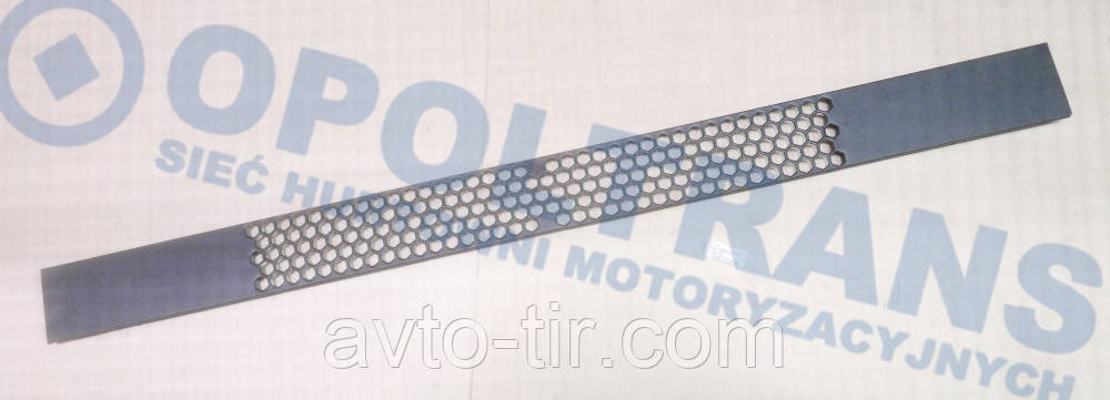 Решітка радіатора верхня середня SCANIA 1371757 67127 Луцьк - фото 1