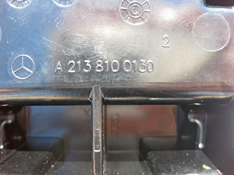 Mercedes-Benz  A2138100130 Вставка попільнички E-Class W213 Одесса - изображение 4