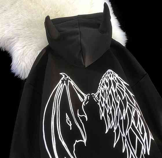 Жіночий затишний і теплий худі оверсайз із ріжками тринитка на флісі Чорний Одеса