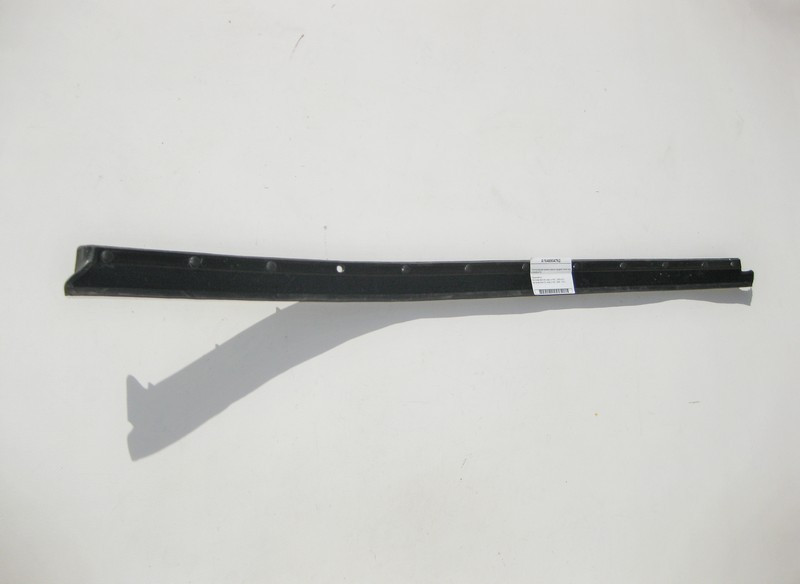 Mercedes-Benz  A1646904762 Ущільнювальна нижня гумка передніх лівих дверей ML X164 GL Одесса - изображение 2