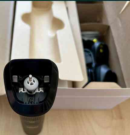 Триммер: Phillips Norelco Multigroom 9000 MG9525/ 40 ,24 Предмета ! Киев