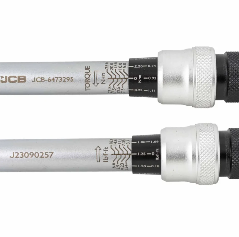 Динамометрический ключ 3/8