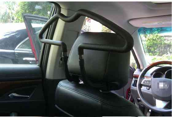 Тремпель для автомобиля прорезиненный ПРОЧНЫЙ, автомобильная вешалка Кременчуг