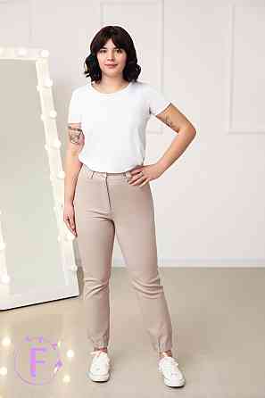Женские брюки джоггеры 