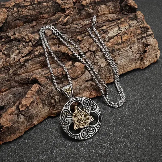 Кельтская подвеска трикветр – кулон-амулет 5×3,6 см, цепочка 60 см, серебристо-золотистый Киев