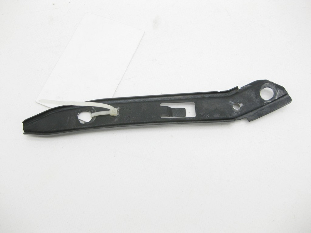 Mercedes-Benz  A2138851804 Кріпильна пластина з'єднання переднього бампера до крила праворуч E-class W213 E-class S213 Одеса - фото 1