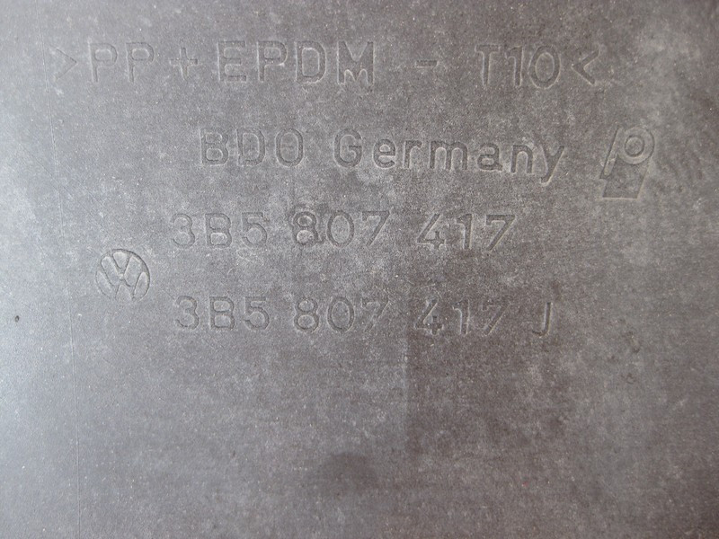 VAG  3B5807417J Бампер задній Passat B5+ без молдингів чорний Одеса - фото 6