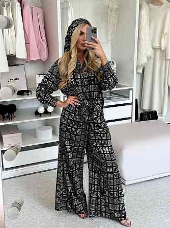 Жіночий легкий принтований костюм-двійка: сорочка та штани з хусткою сатин Чорний 2 Одеса
