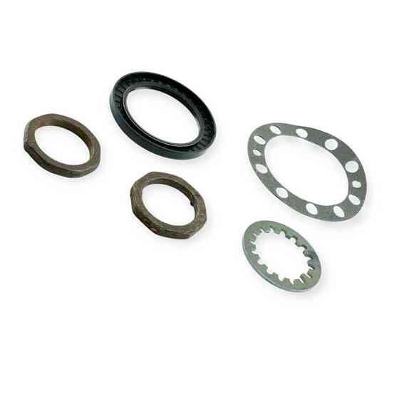 Гайка ГАЗ-53,3307,4301,33104 задньої (повний) (к-т) маточини Мукачево