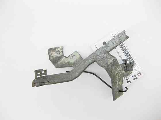 Mercedes-Benz  A2721592040 Кронштейн випускного колектора на головці блоку циліндрів S-Class W221 Одесса