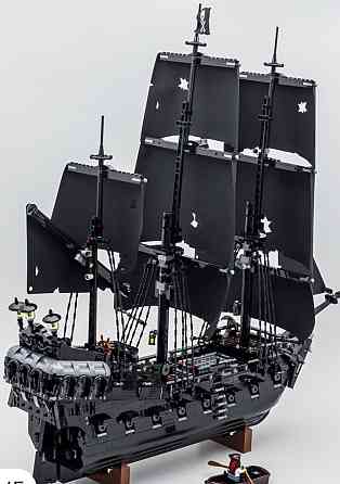 Конструктор Корабель капітана Джека Горобця (10365), 2862 дет. 64 см. Харків