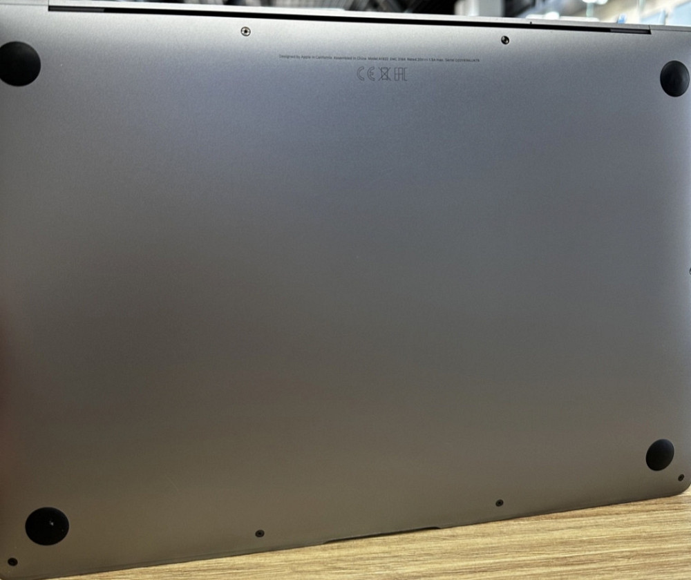 Ноутбук: MacBook Air 13 i5 /8/256Gb Space Gray A1932 Киев - изображение 8