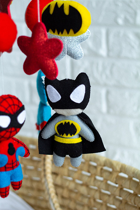 Музичний мобіль WoollyFox «Супер-герої» з 35 мелодіями Київ - фото 3