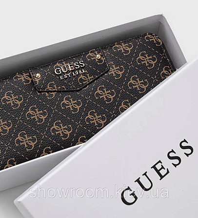 Жіночий гаманець з ремінцем на зап'ястя Guess (6041) коричневий Київ - фото 1