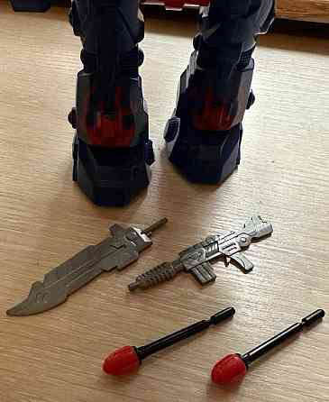 Інтерактивний робот Оптімус Прайм висотою 23 см. Київ