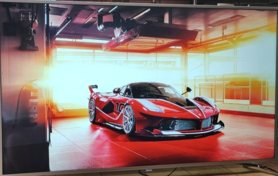 Телевизор Philips 55