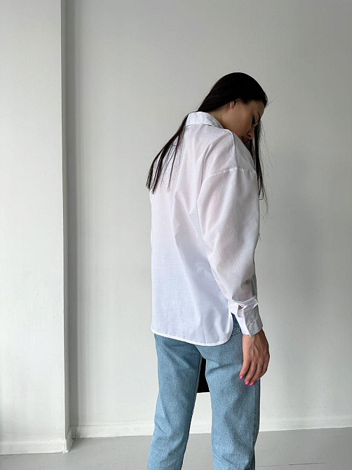 Жіноча базова біла сорочка з бавовни Одеса - фото 5